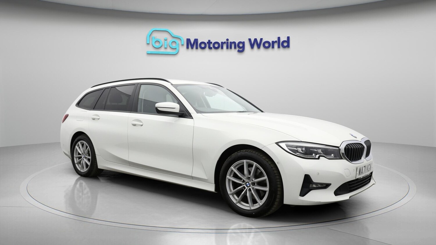 Used BMW 3 Series for sale - 76702285: Photo 2