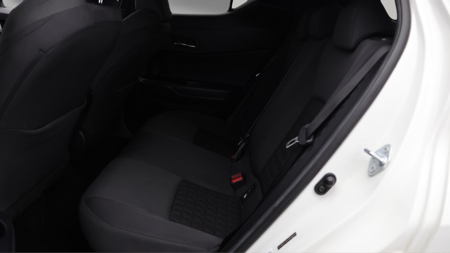 Used Toyota C-HR 2022 for sale - 76239020: Photo 17