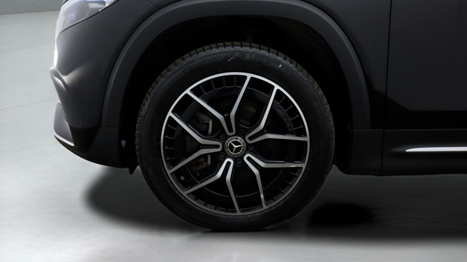 Used Mercedes-Benz EQB 2023 for sale - 77700960: Photo 18