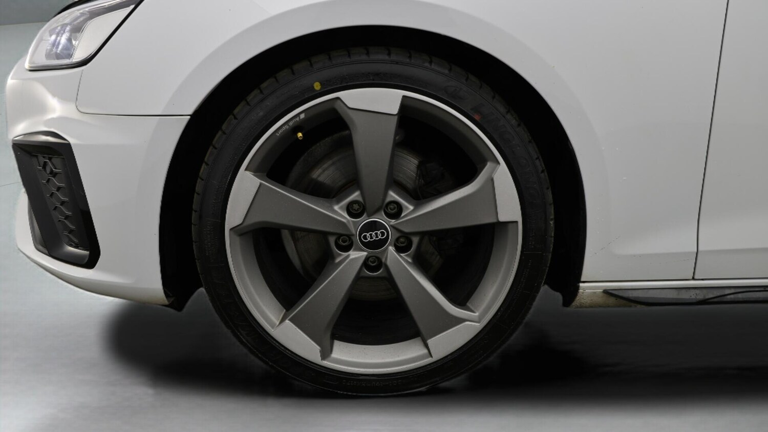 Used Audi A4 2021 for sale - 76613407: Photo 19