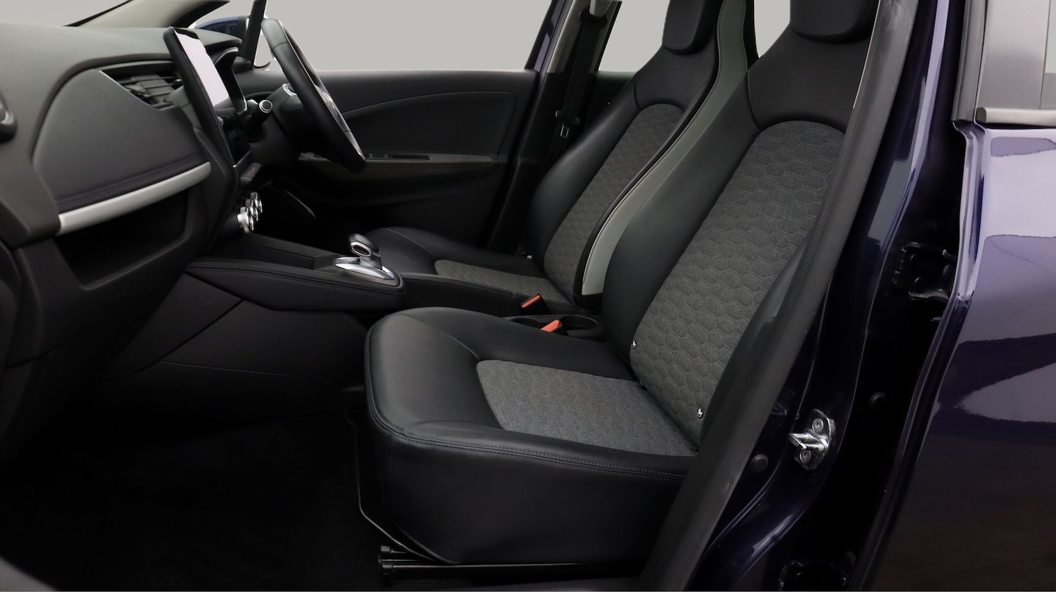 Used Renault Zoe 2021 for sale - 77328953: Photo 14