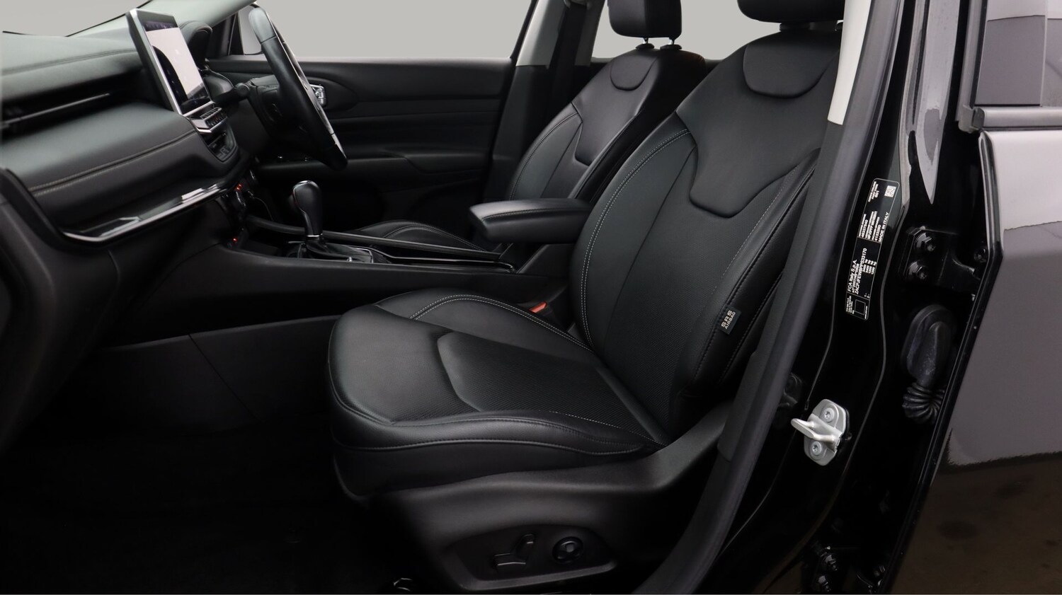 Used Jeep Compass 2023 for sale - 77854454: Photo 14