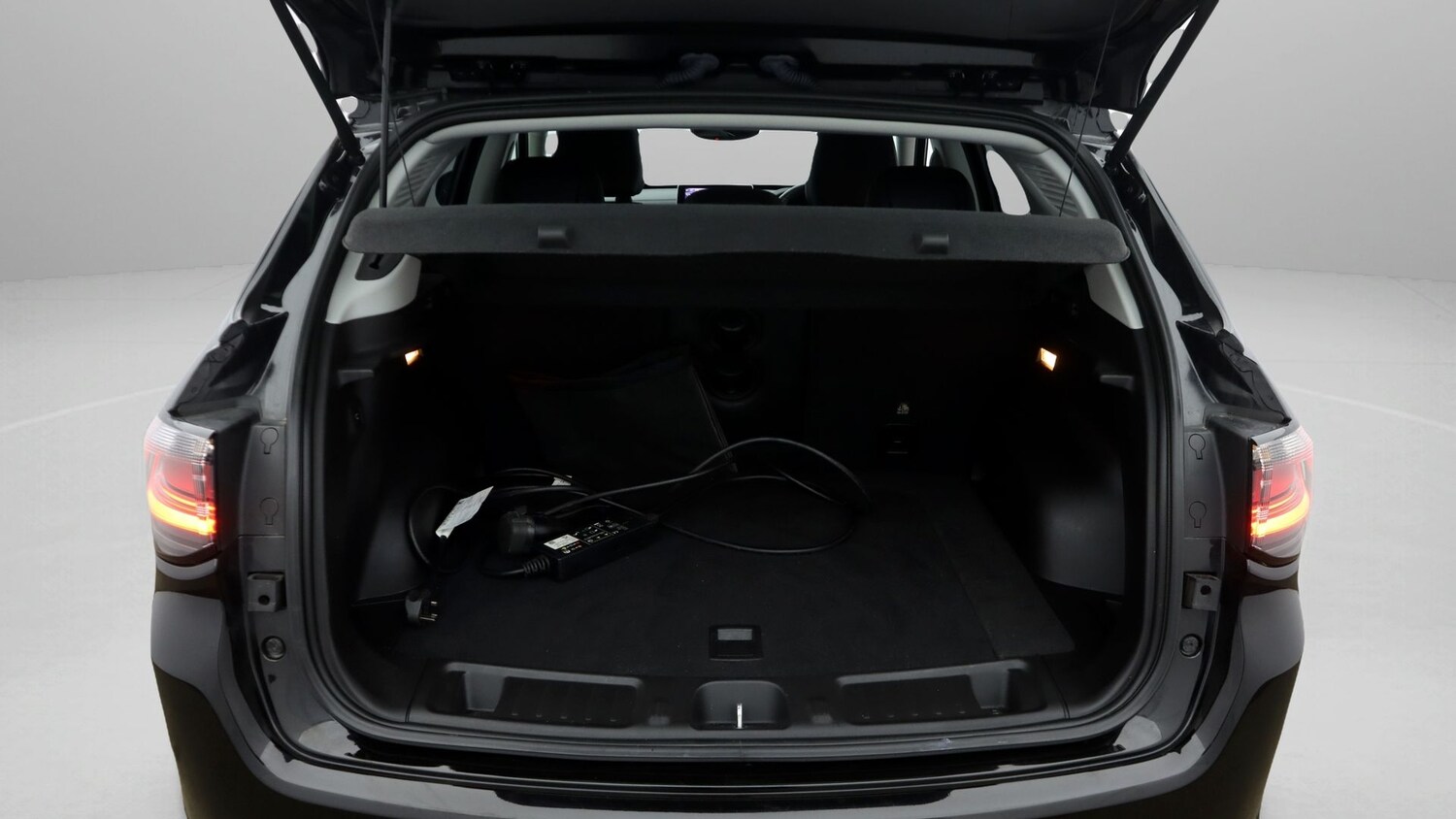 Used Jeep Compass 2023 for sale - 77854454: Photo 17