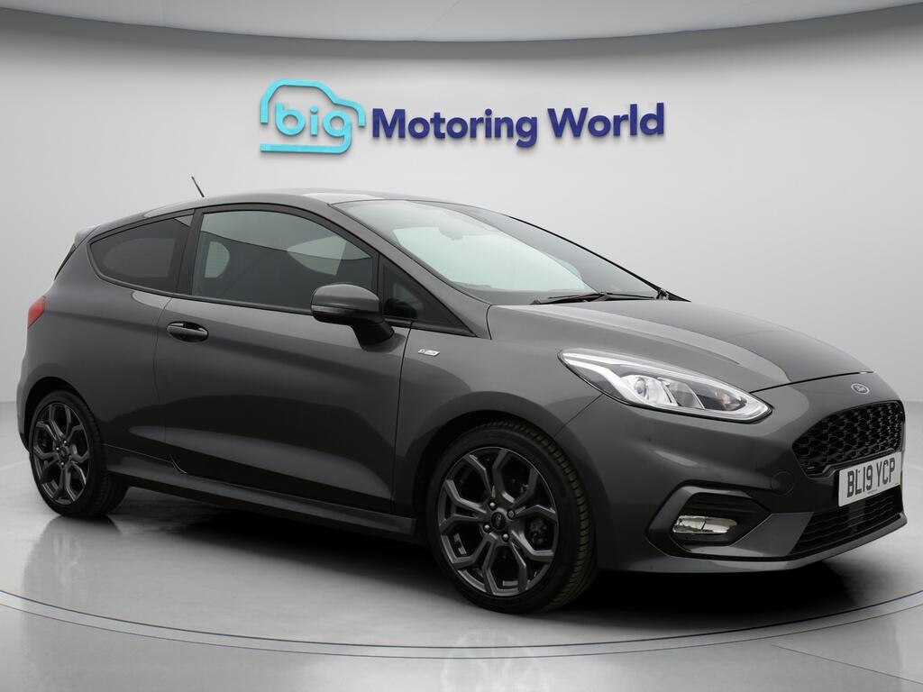 Used Ford Fiesta 2019 for sale - 76499899: Photo 1