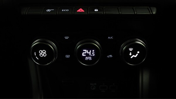 Used Renault Captur 2021 for sale - 76295556: Photo 13