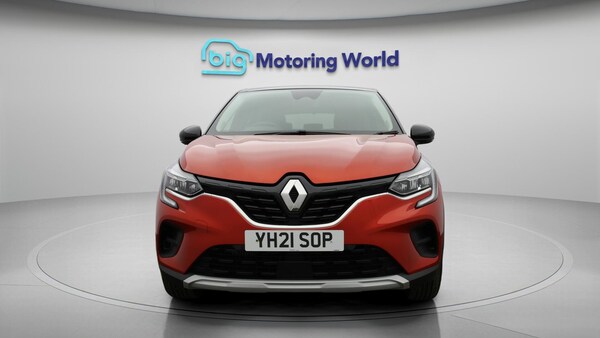 Used Renault Captur 2021 for sale - 76295556: Photo 3