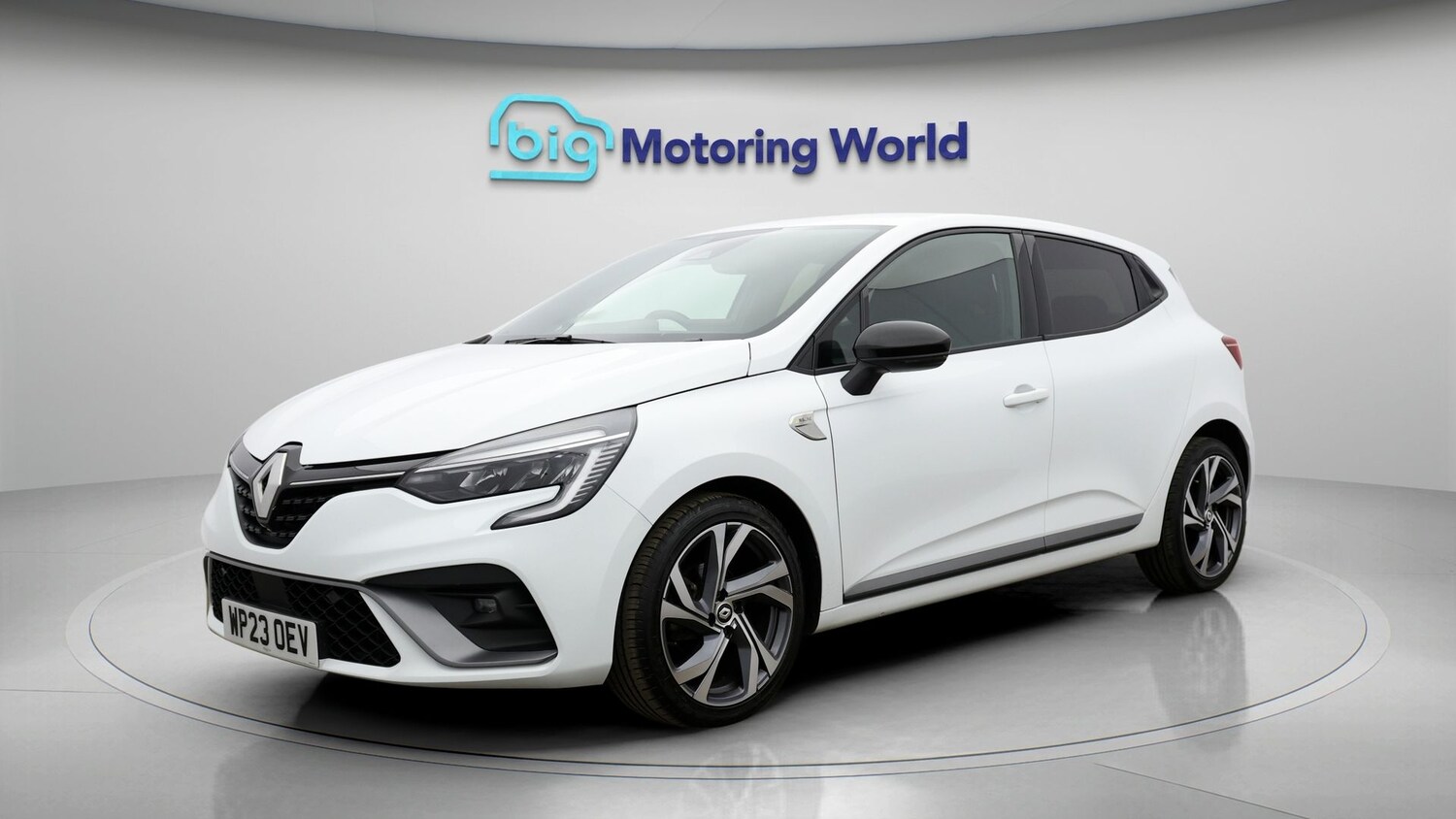 Used Renault Clio 2023 for sale - 77961878: Photo 3