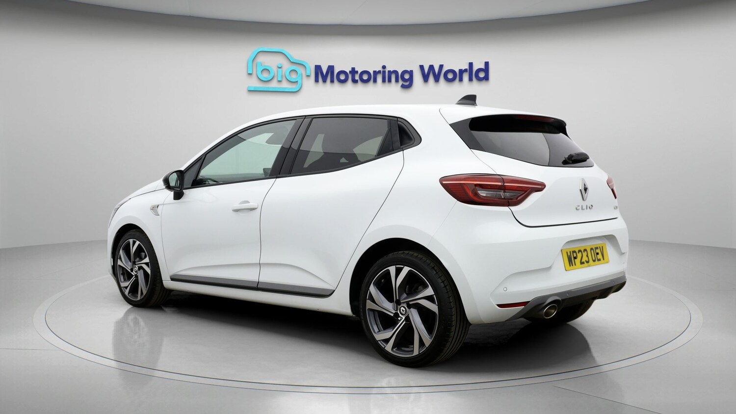 Used Renault Clio 2023 for sale - 77961878: Photo 5