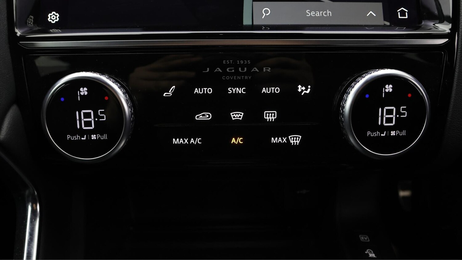 Used Jaguar E-Pace 2021 for sale - 76371128: Photo 13