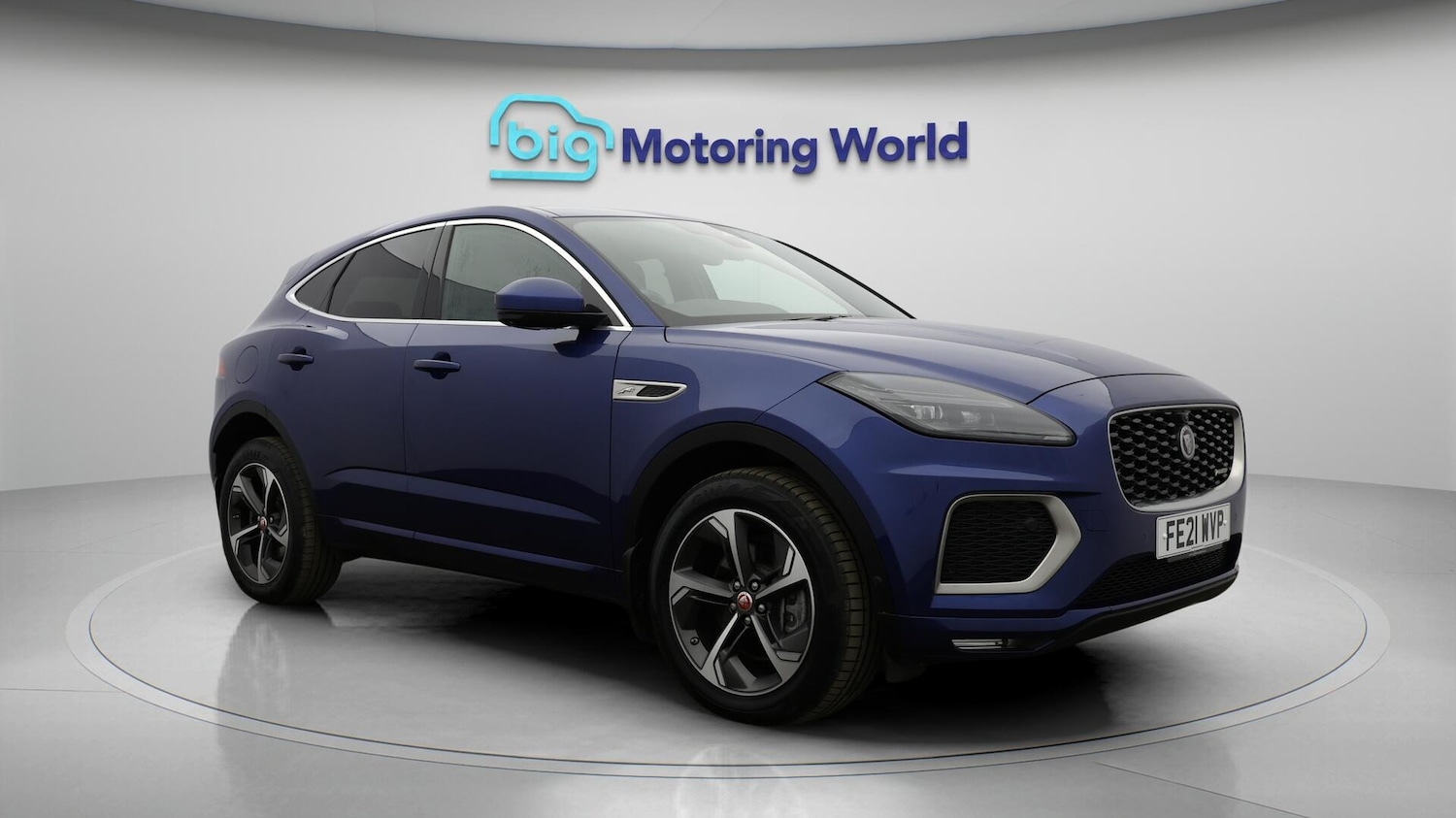 Used Jaguar E-Pace 2021 for sale - 76371128: Photo 2