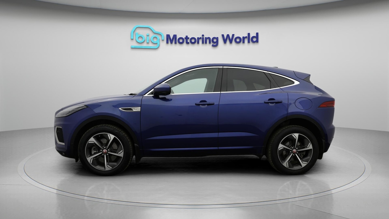 Used Jaguar E-Pace 2021 for sale - 76371128: Photo 5