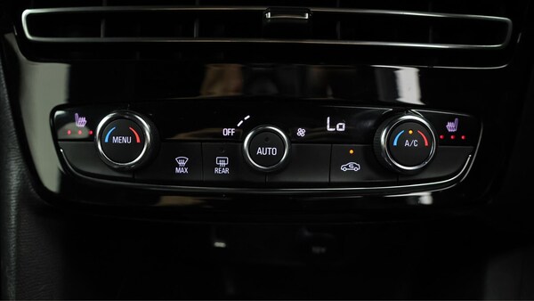 Used Vauxhall Mokka Electric 2022 for sale - 76227229: Photo 13