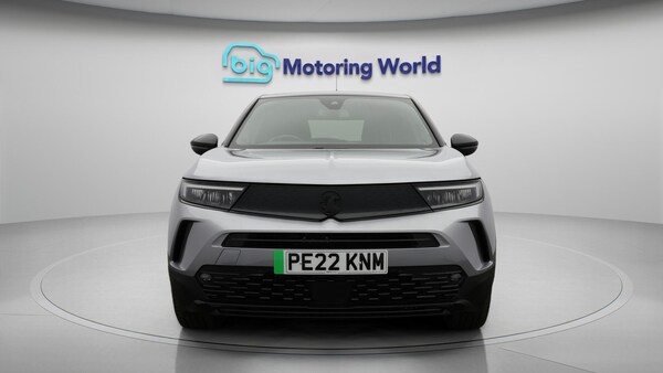 Used Vauxhall Mokka Electric 2022 for sale - 76227229: Photo 3