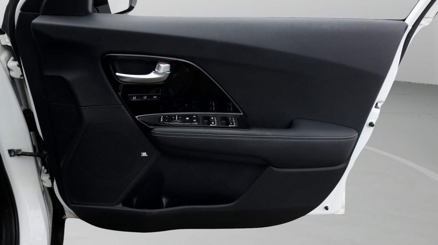 Used Kia Niro 2020 for sale - 77435536: Photo 15