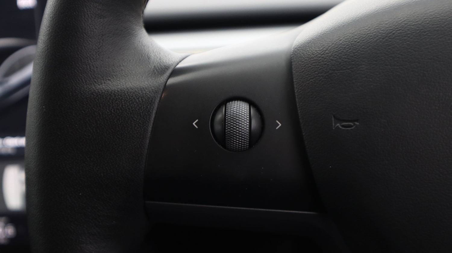 Used Tesla Model 3 2021 for sale - 77363241: Photo 25