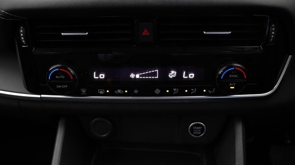 Used Nissan Qashqai 2023 for sale - 76001999: Photo 13