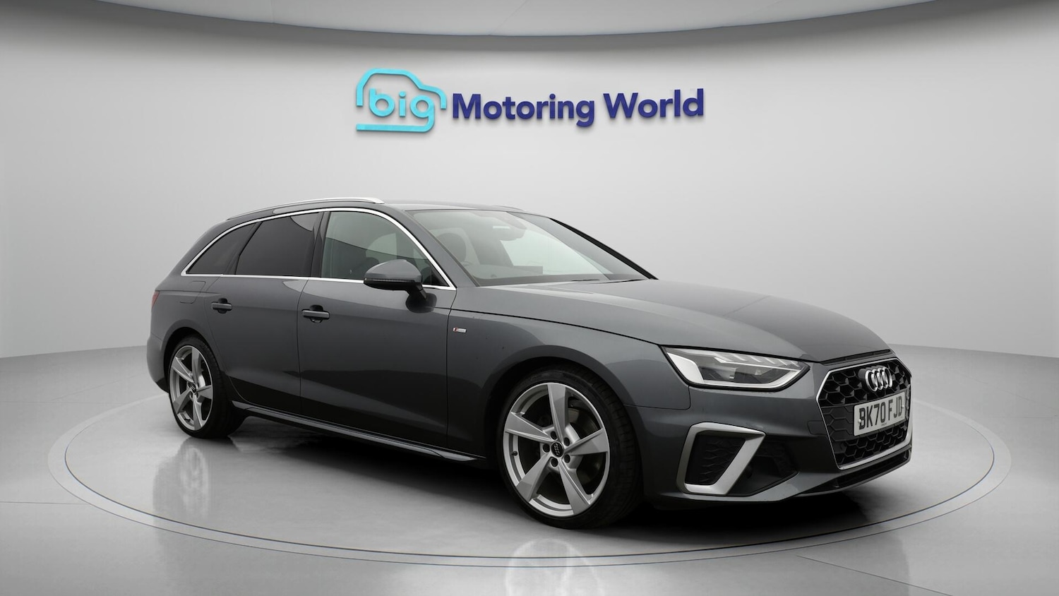 Used Audi A4 2020 for sale - 76349900: Photo 2