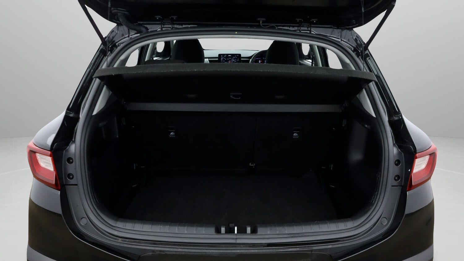 Used Kia Stonic 2025 for sale - 78007957: Photo 17