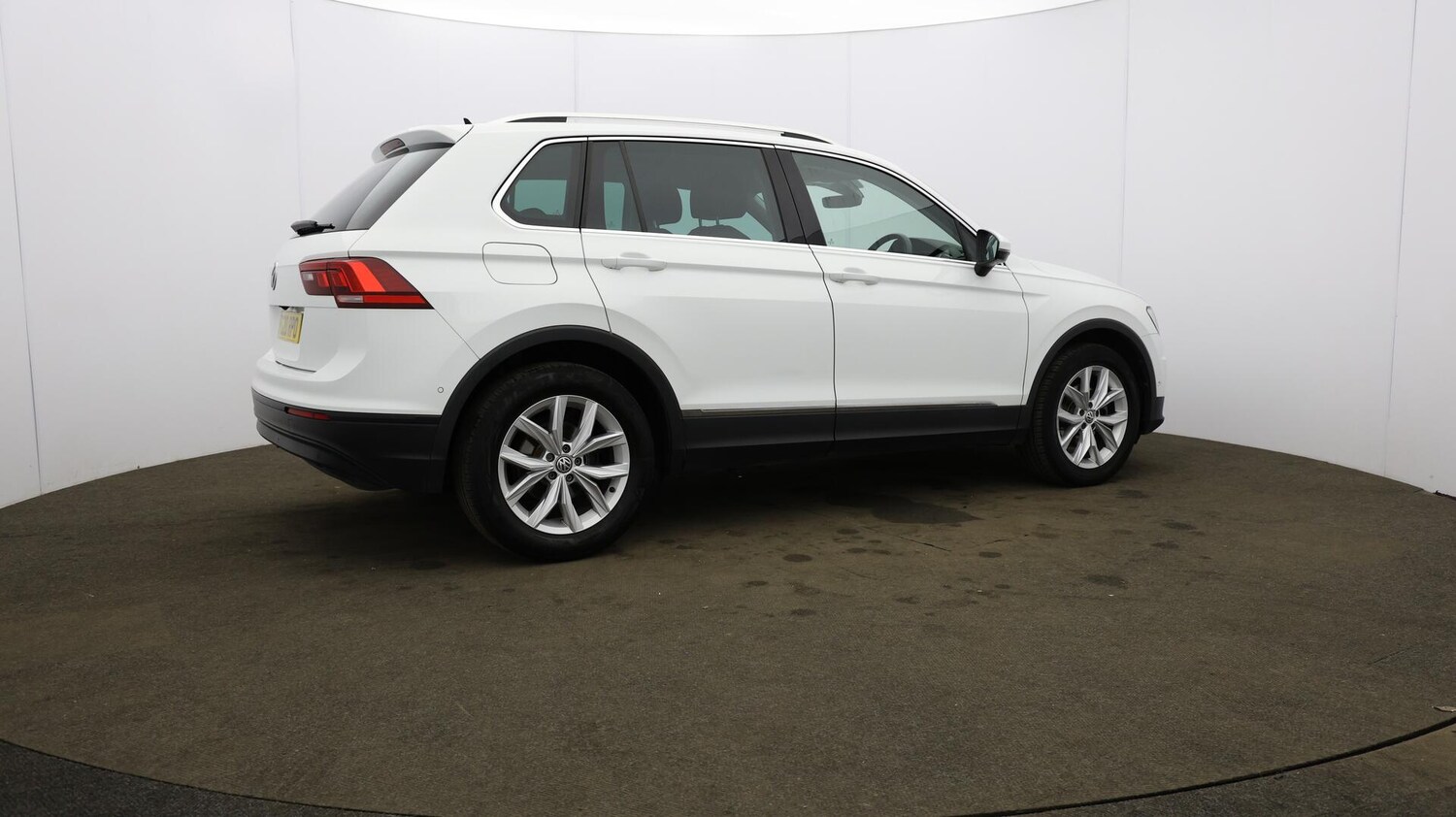 Used Volkswagen Tiguan 2020 for sale - 76084436: Photo 59