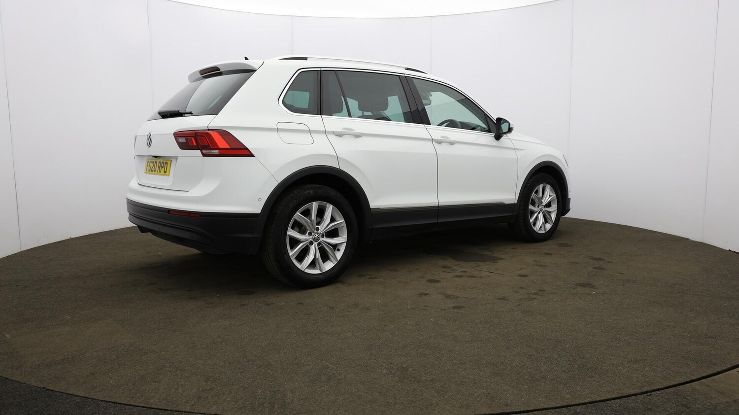 Used Volkswagen Tiguan 2020 for sale - 76084436: Photo 60