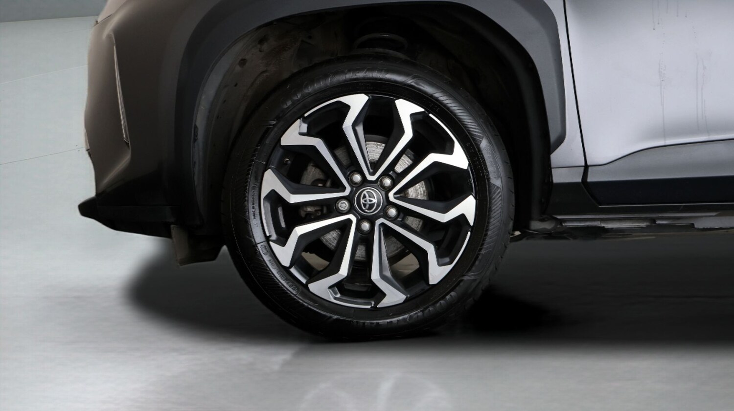 Used Toyota Yaris Cross 2024 for sale - 78075170: Photo 17