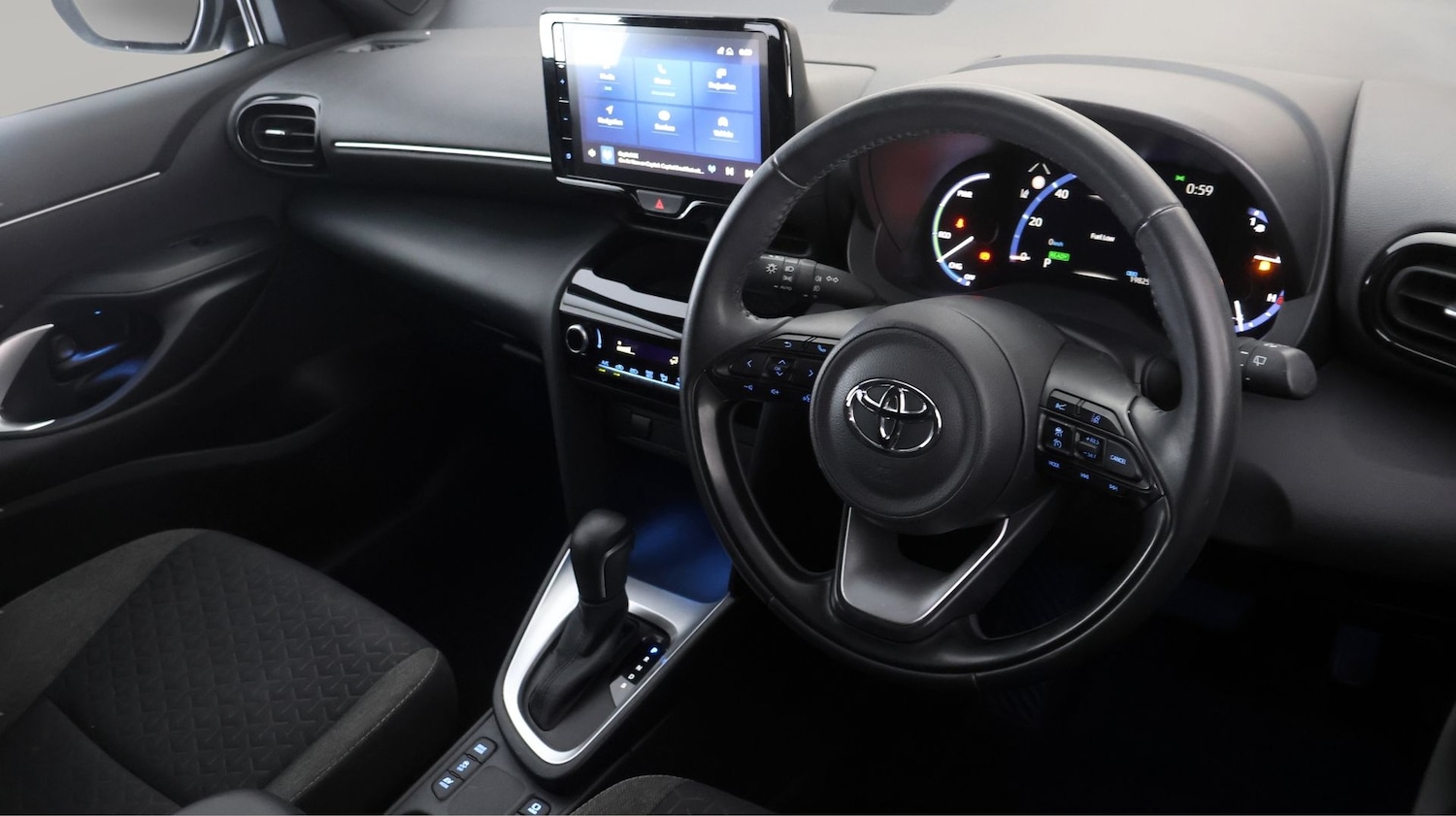 Used Toyota Yaris Cross 2024 for sale - 78075170: Photo 9