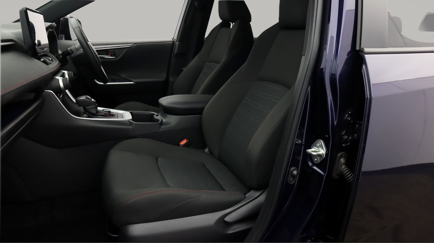 Used Toyota RAV4 2024 for sale - 77984984: Photo 14