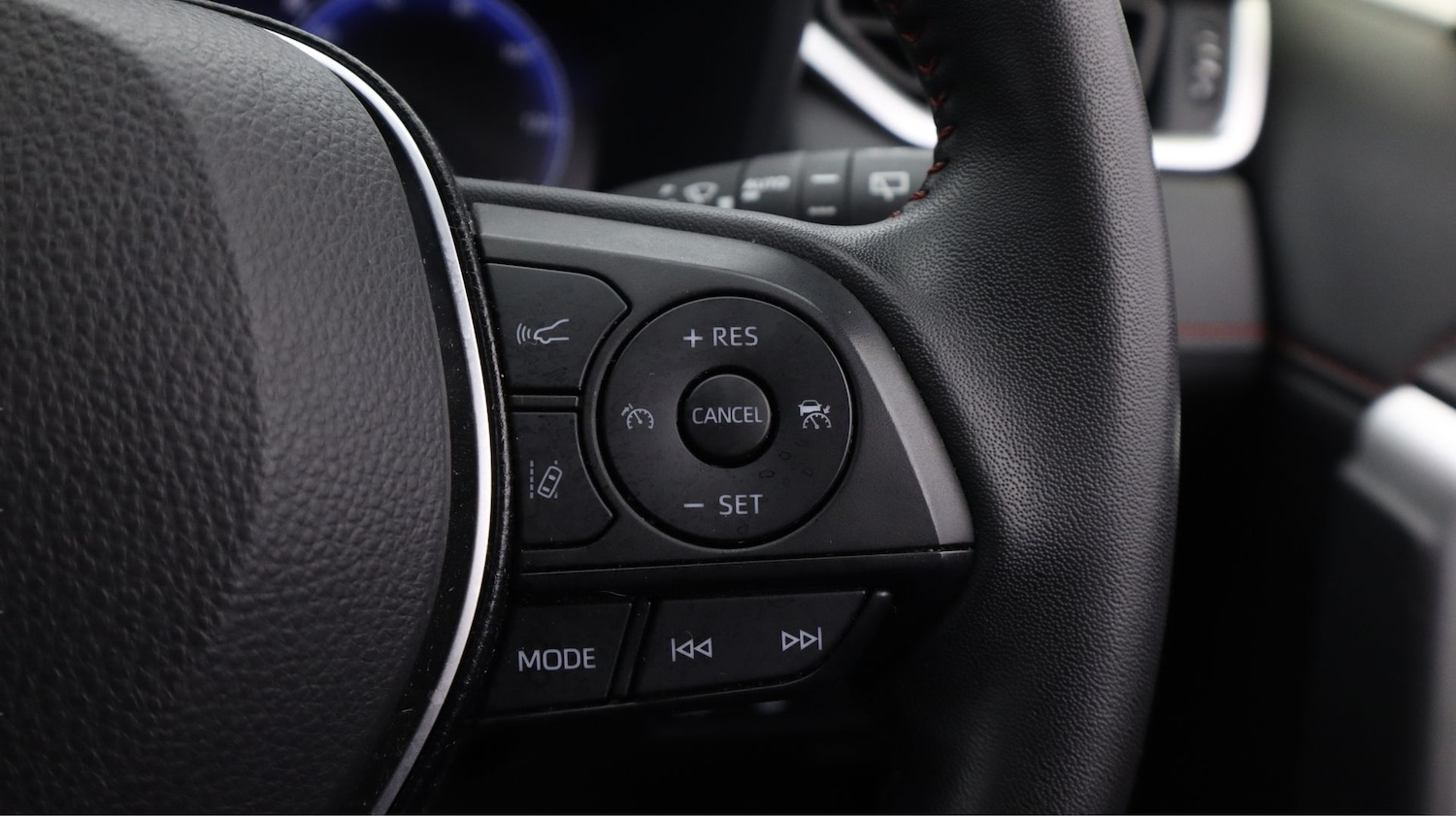 Used Toyota RAV4 2024 for sale - 77984984: Photo 24