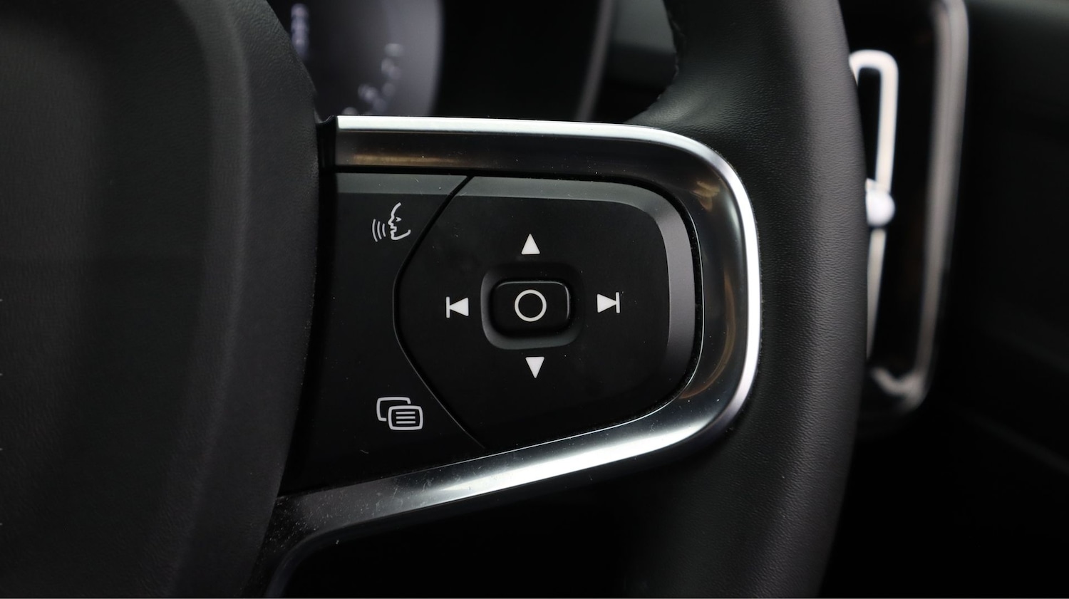 Used Volvo XC40 2022 for sale - 77681604: Photo 22