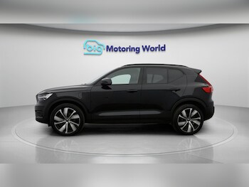 Used Volvo XC40 2022 for sale - 77681604: Photo