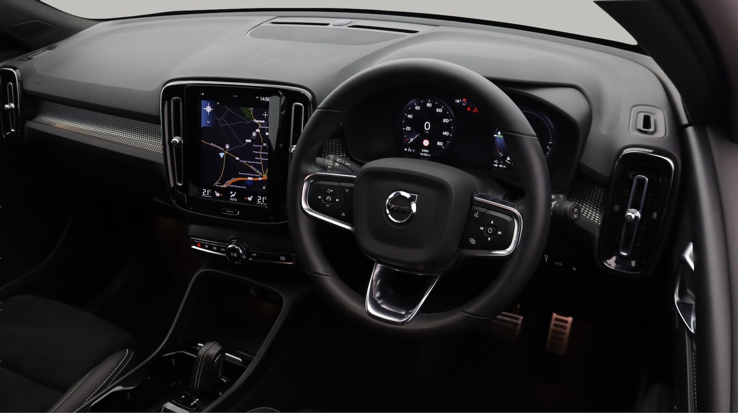 Used Volvo XC40 2022 for sale - 77681604: Photo 9