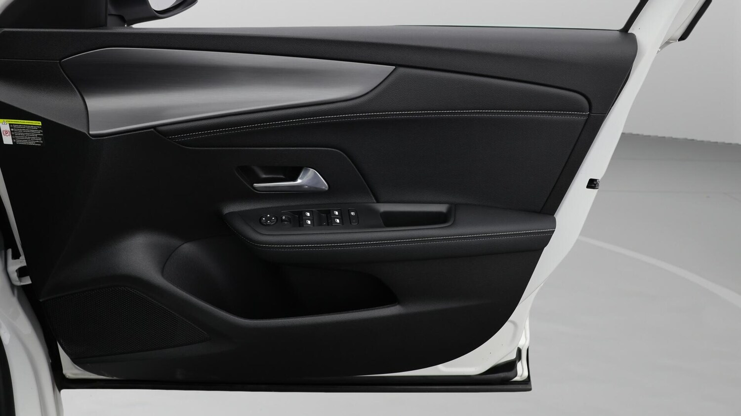 Used Vauxhall Mokka 2025 for sale - 76239023: Photo 16