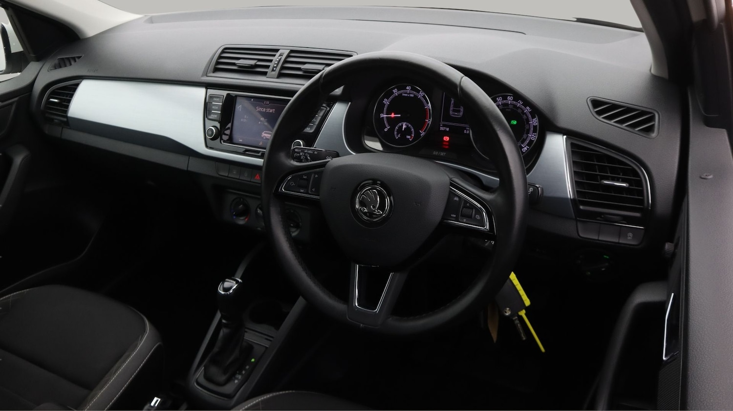 Used Skoda Fabia 2018 for sale - 77935901: Photo 9