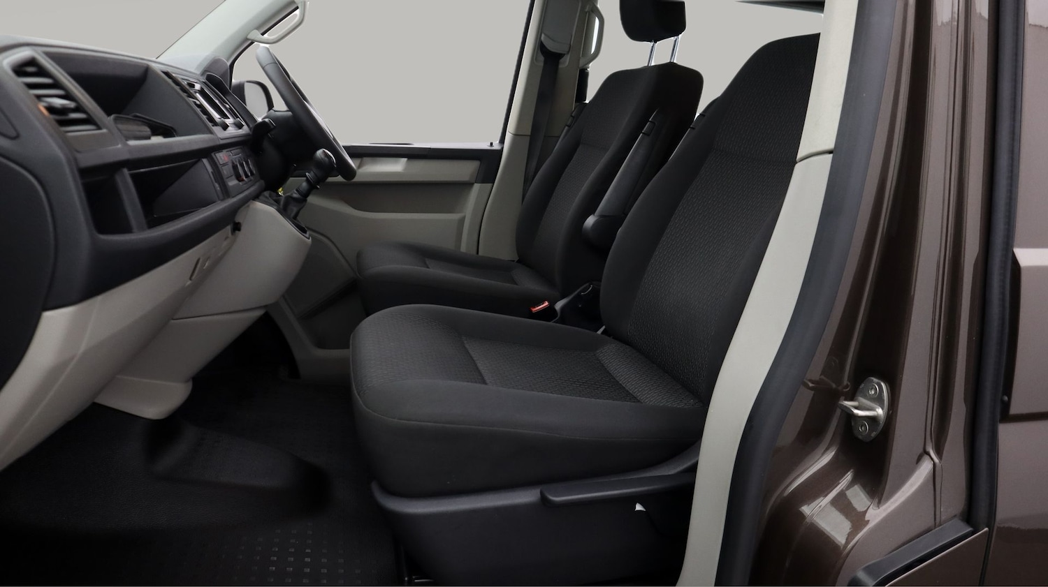 Used Volkswagen Transporter Shuttle 2019 for sale - 77692385: Photo 14