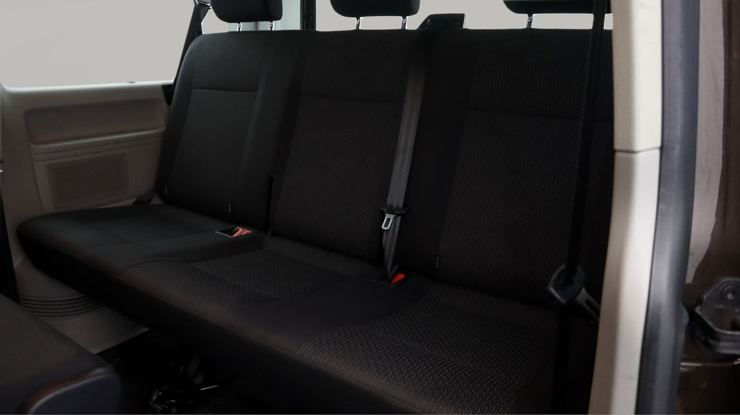 Used Volkswagen Transporter Shuttle 2019 for sale - 77692385: Photo 20