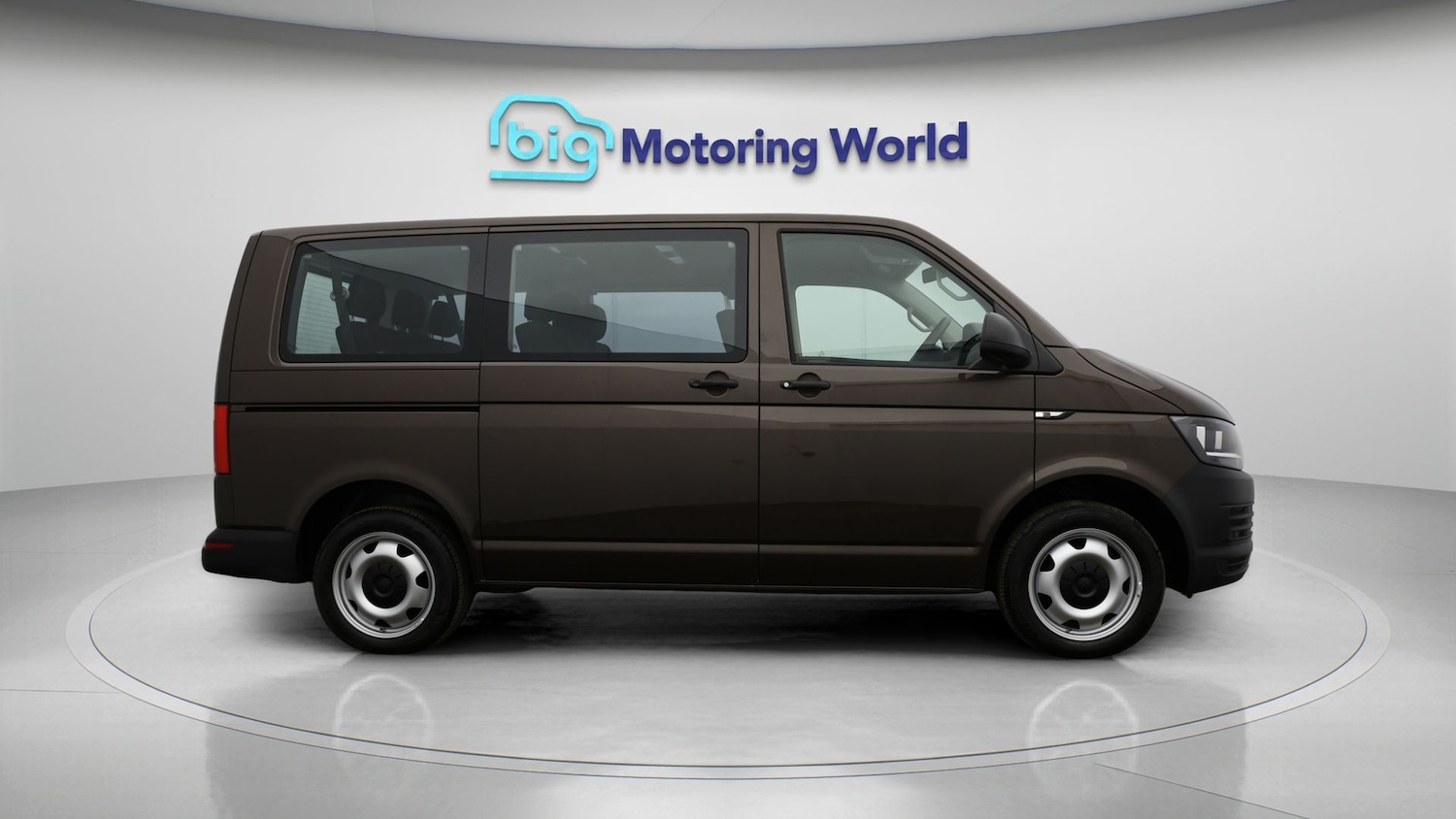 Used Volkswagen Transporter Shuttle 2019 for sale - 77692385: Photo 8