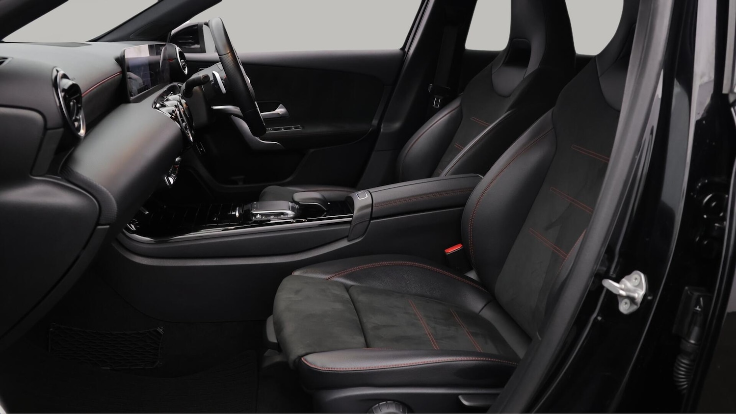 Used Mercedes-Benz A-Class 2020 for sale - 76371533: Photo 15