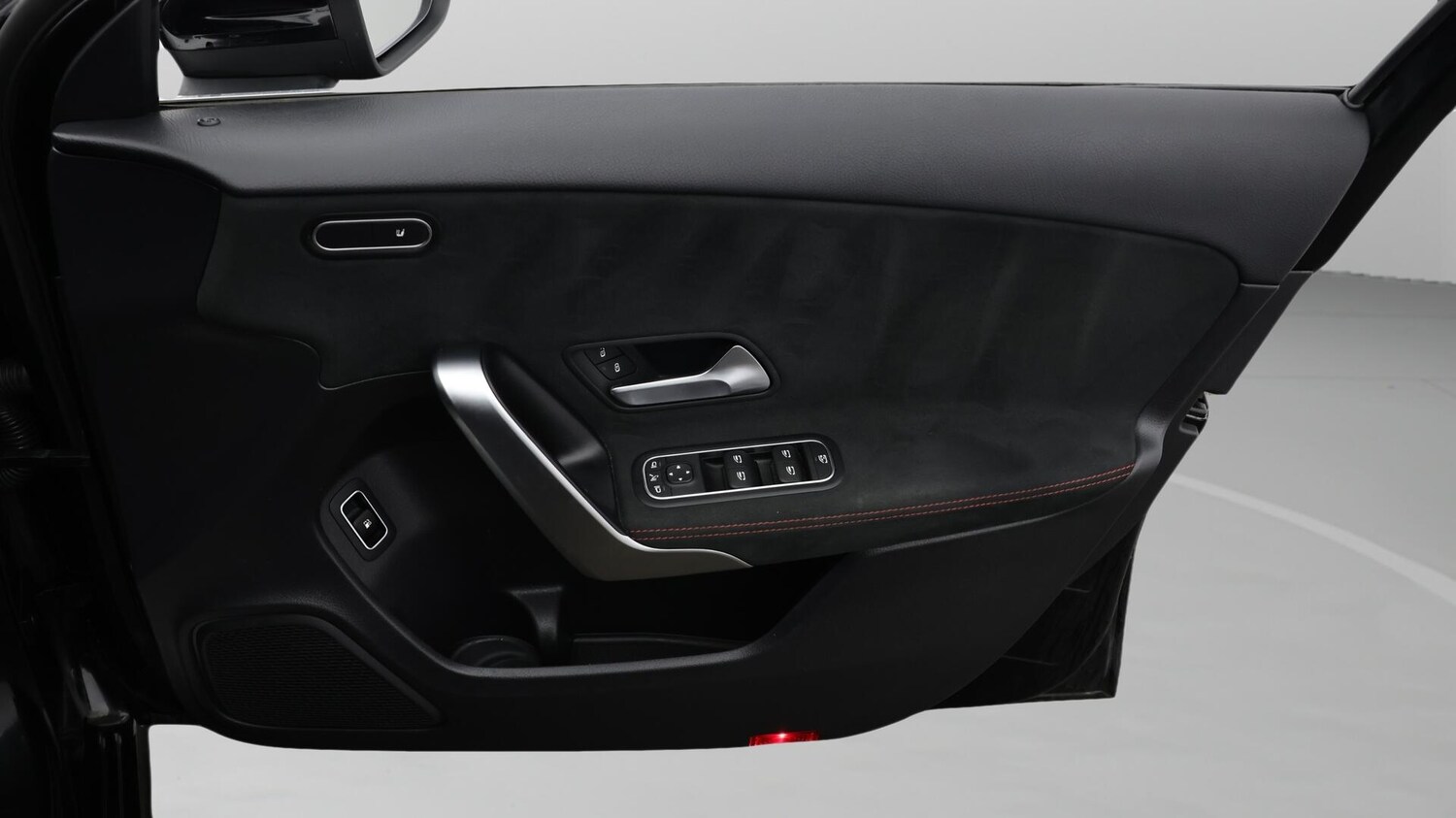 Used Mercedes-Benz A-Class 2020 for sale - 76371533: Photo 16