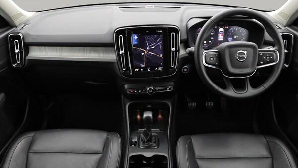 Used Volvo XC40 for sale - 76247856: Photo 14