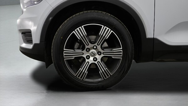Used Volvo XC40 for sale - 76247856: Photo 19