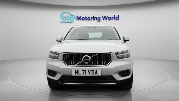 Used Volvo XC40 for sale - 76247856: Photo 3