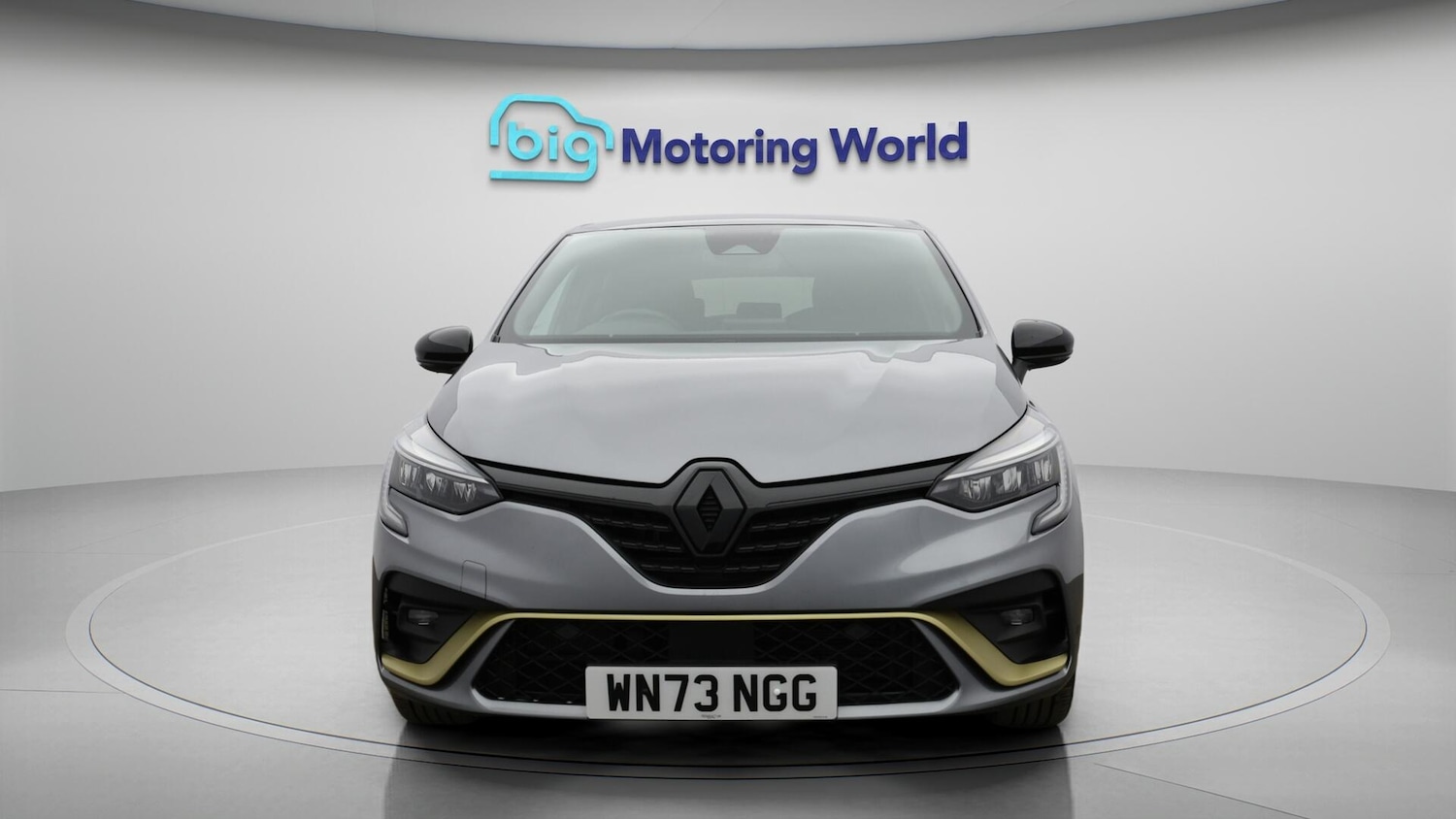 Used Renault Clio 2023 for sale - 76472270: Photo 3