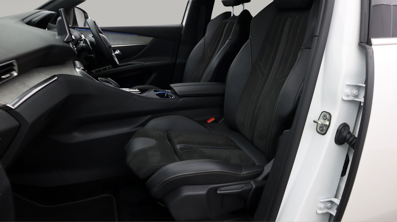 Used Peugeot 5008 2021 for sale - 77907738: Photo 14