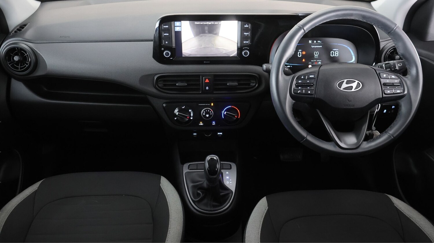 Used Hyundai i10 2023 for sale - 77675883: Photo 12