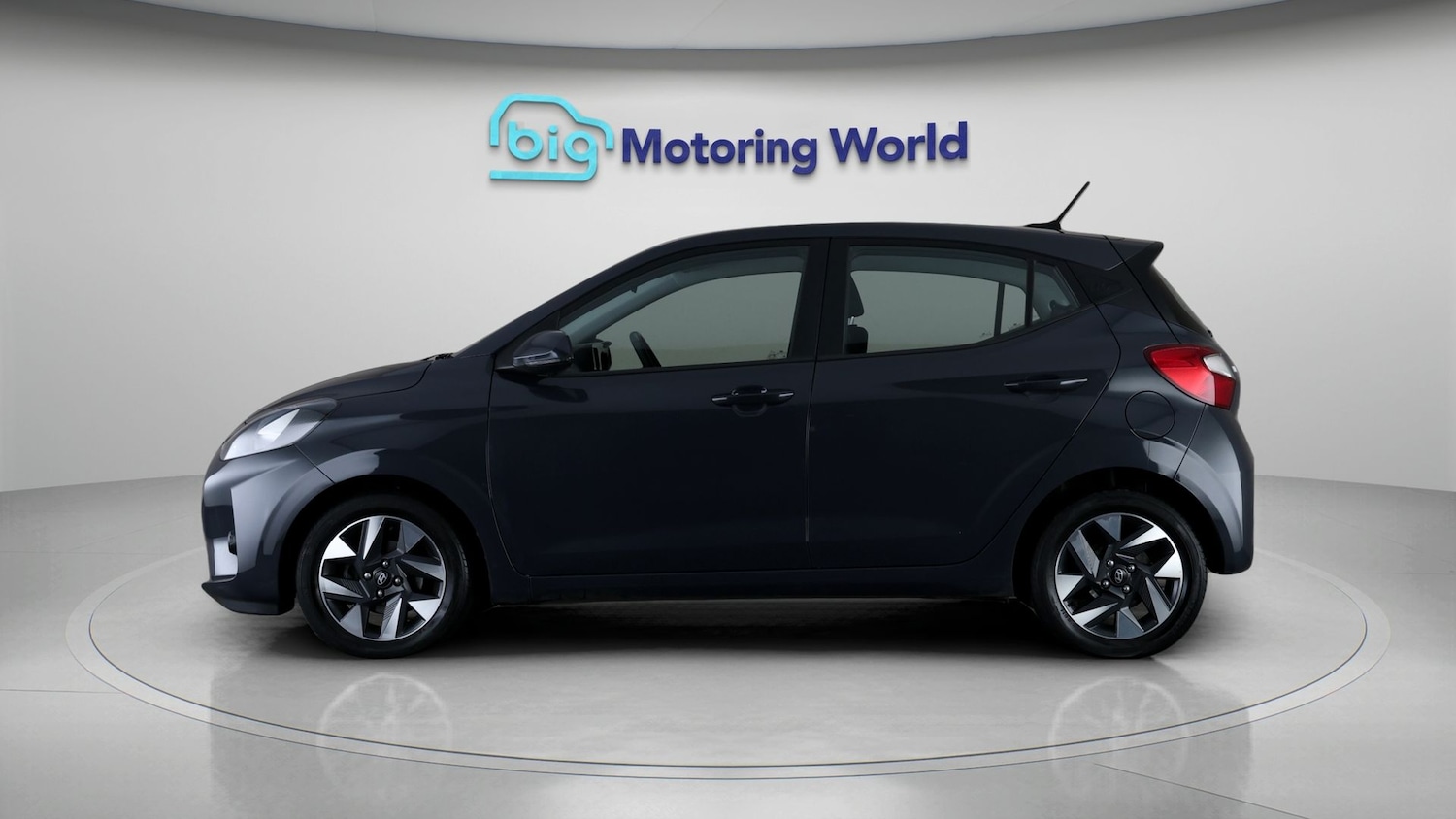 Used Hyundai i10 2023 for sale - 77675883: Photo 4