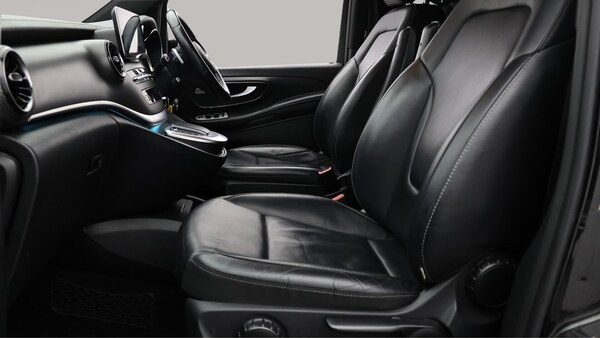 Used Mercedes-Benz V-Class 2020 for sale - 76158648: Photo 15