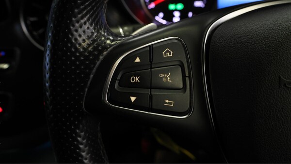 Used Mercedes-Benz V-Class 2020 for sale - 76158648: Photo 24