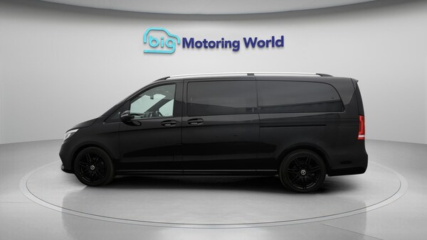 Used Mercedes-Benz V-Class 2020 for sale - 76158648: Photo 5