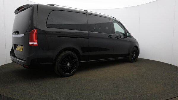 Used Mercedes-Benz V-Class 2020 for sale - 76158648: Photo 63