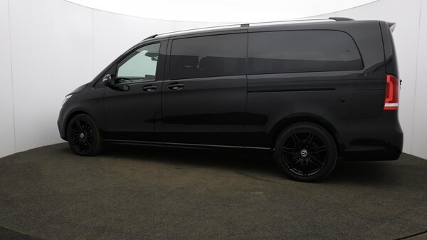 Used Mercedes-Benz V-Class 2020 for sale - 76158648: Photo 72